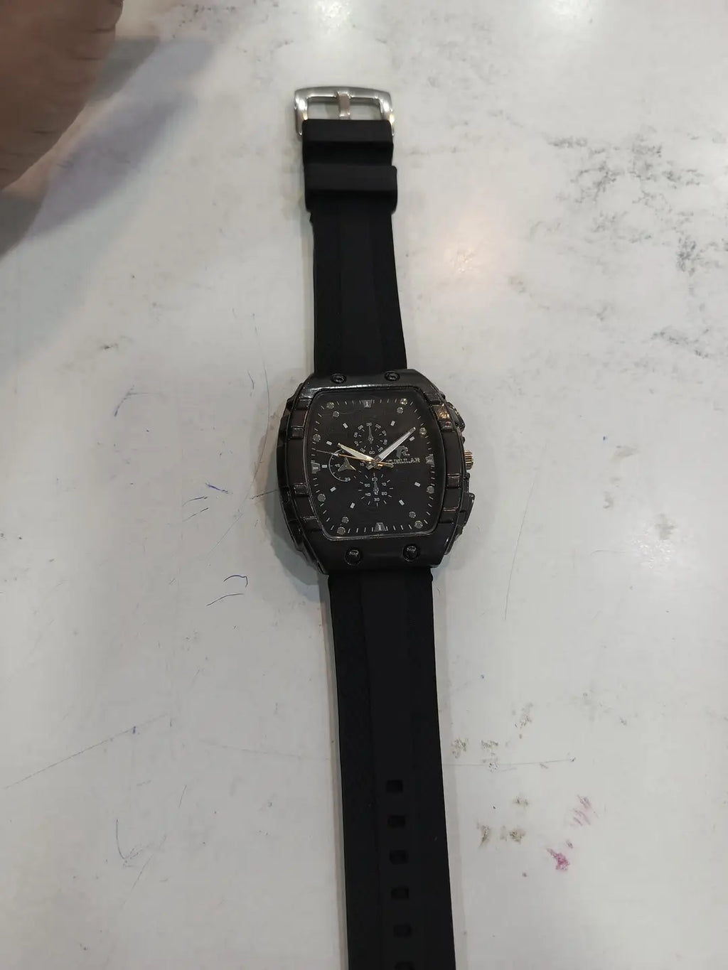 Stylish Analogue Watch